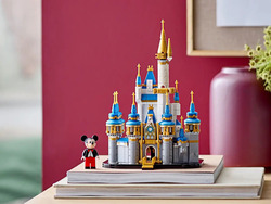 Lego Mini Disney Castle Building Set, 567 Pieces, Ages 12+, 40478, Multicolour