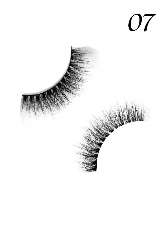 Famina21 Supreme Eyelashes - 20 Models, Natural and Lightweight, Reusable False Eyelashes (FM07)