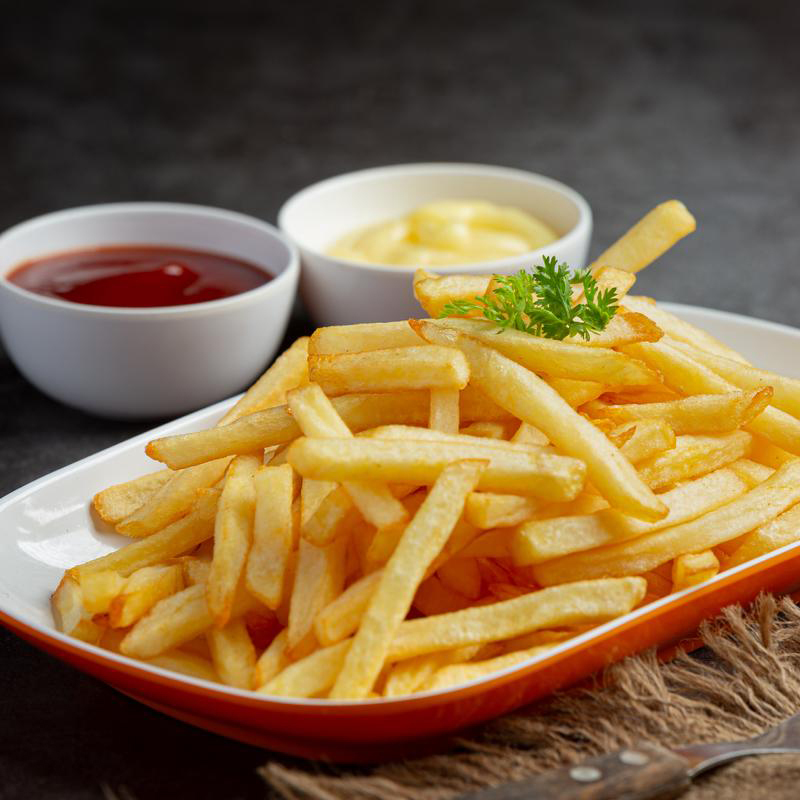 Golden Fresh Salted & Crispy 6mm Coated French Fries, 1 Kg