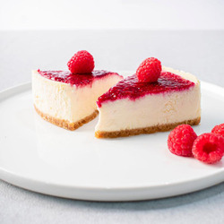 L'Arome Patisserie New York Style Cheesecake Slice, 2 Pieces, 275g