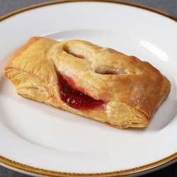 L'Arome Patisserie Strawberry Rhubarb Danish Pastry, 3 Pieces