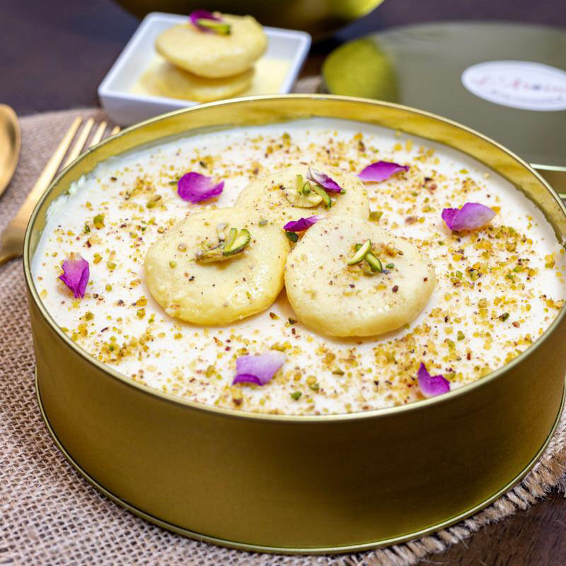 

L'Arome Patisserie Rasmalai Dream Cake, 500-600g