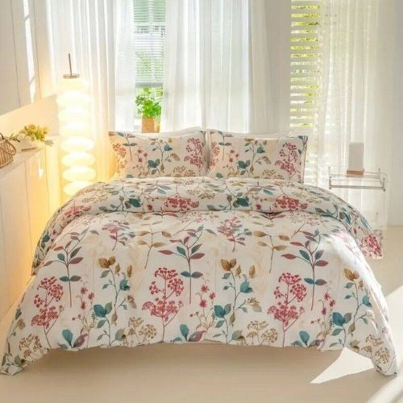 

LUNA Home-Queen size 6-piece botanical red floral style duvet cover set.