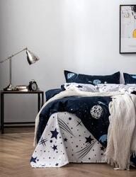 ديلز فورليس مجموعة من 4 قطع بتصميم فضاء، 1 غطاء لحاف + 1 شرشف بمطاط + 2 غطاء وسادة، أبيض وأزرق، مفرد
