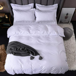 ديلز فور ليس طقم سرير من 6 قطع بتصميم سادة،1 غطاء لحاف + 1 شرشف بمطاط + 4 غطاء وسادة، أبيض، كينغ