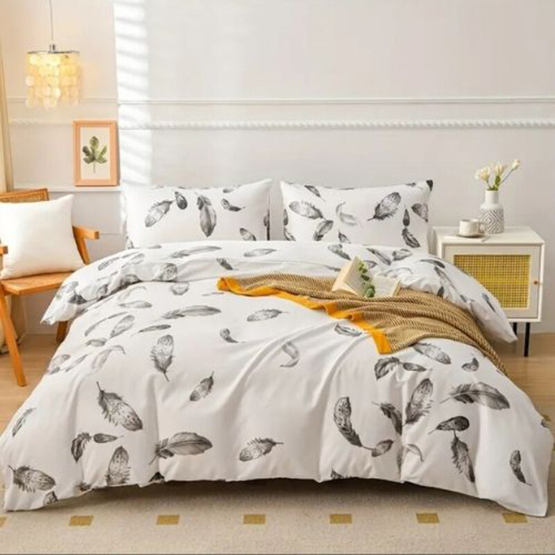 

Luna Home 6-Piece White Bed Linen with Gray Feathers Design Duvet Cover Set, 1 Duvet Cover + 1 Fitted Sheet + 4 Pillow Covers, King, White