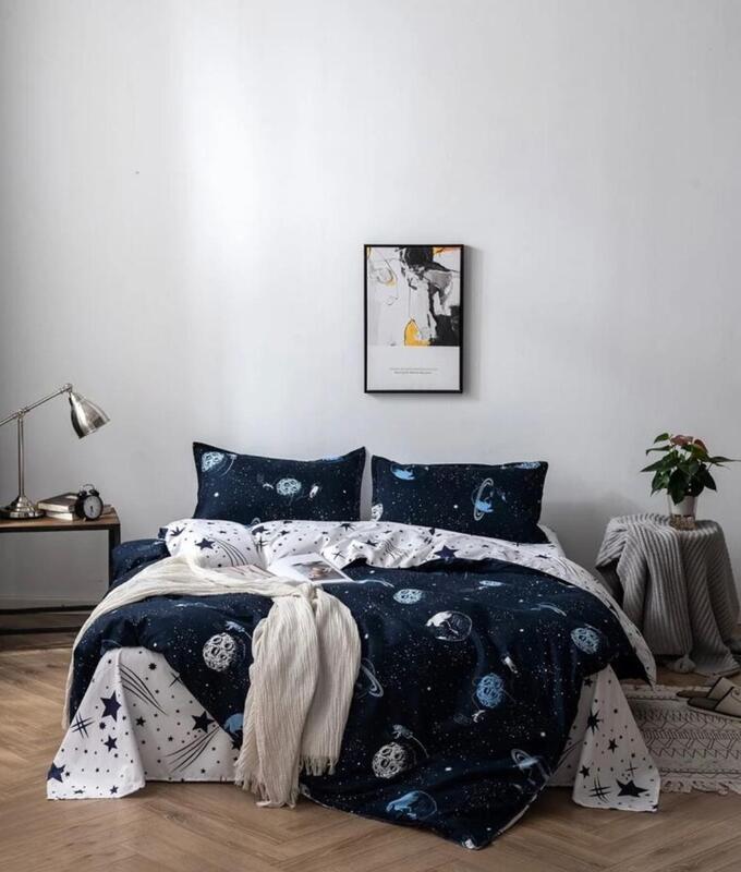 Deals For Less 6-Piece Galaxy Design Bedding Set, 1 Duvet Cover + 1 Flat Bed Sheet + 4 Pillow Covers, White/Blue, Double