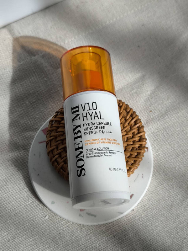 SOME BY MI V10 Hyal Hydra Capsule Sunscreen 40ml