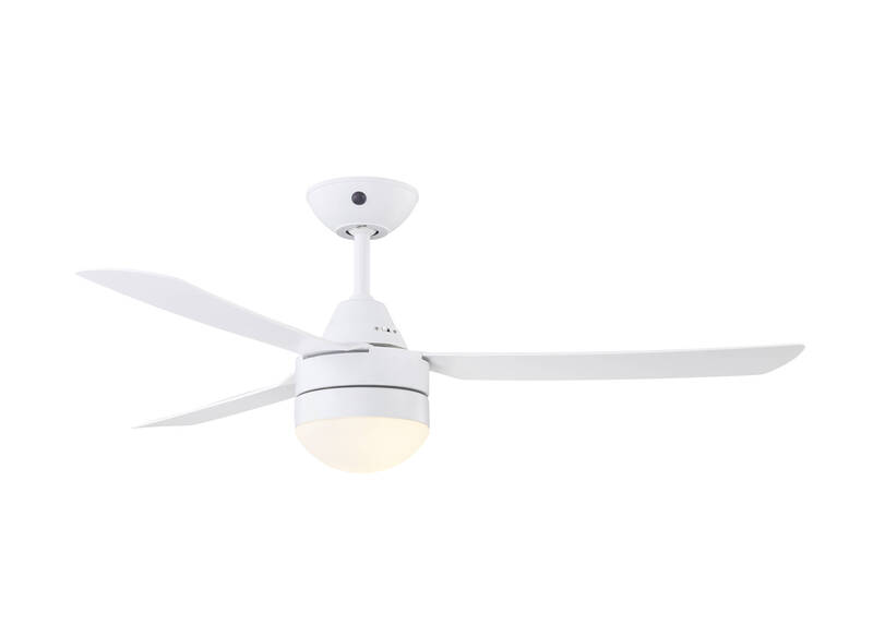 MEGARA WHITE outdoor ceiling fan 122cm with remote control and light integrated