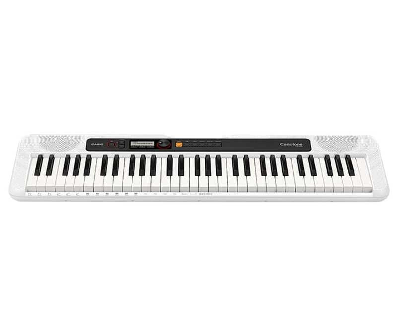 Casio Ct-S200WE 61-Key Portable Keyboard white with adaptor