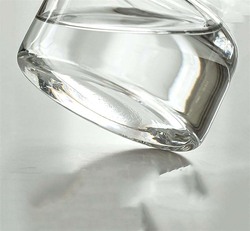 Hydoponic Glass Vases, 10.5 x 10.5 x 18cm, Transparent