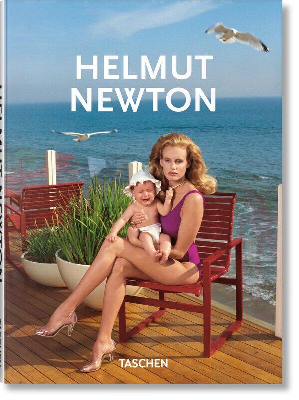 

HELMUT NEWTON