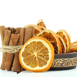 Awafi Mill 60 Pieces Dried Oranges & Cinnamon Potpourri  Winter Stovetop Potpourri - 100% Natural  - (Set Of 2 - (60 Pieces Each))