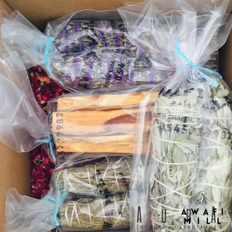 Awafi Mill Premium Rejuvenating Kit - Smudge Set with White Sage, Palo Santo, Lavender Sage, Rose Mary - Ideal for Home & Office (Box with Single Sticks & Rose Petals)