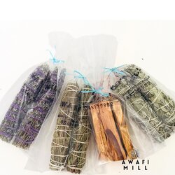 Awafi Mill Premium Rejuvenating Kit - Smudge Set with White Sage, Palo Santo, Lavender Sage, Rose Mary - Ideal for Home & Office (Box with Single Sticks & Rose Petals)