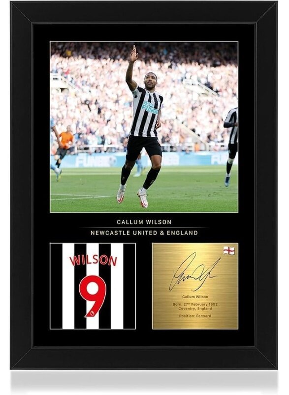 

Home Trove Callum Wilson A4 Framed Photo Display - Reproduced Digital Signature - Gift For Newcastle Fans