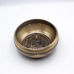 Authentic Himalayan Buddha Singing Bowl Single Set Handcrafted in Nepal (482 grams), Golden Bronze Includes Traditional Wooden Striker and Silk Cushion Included.