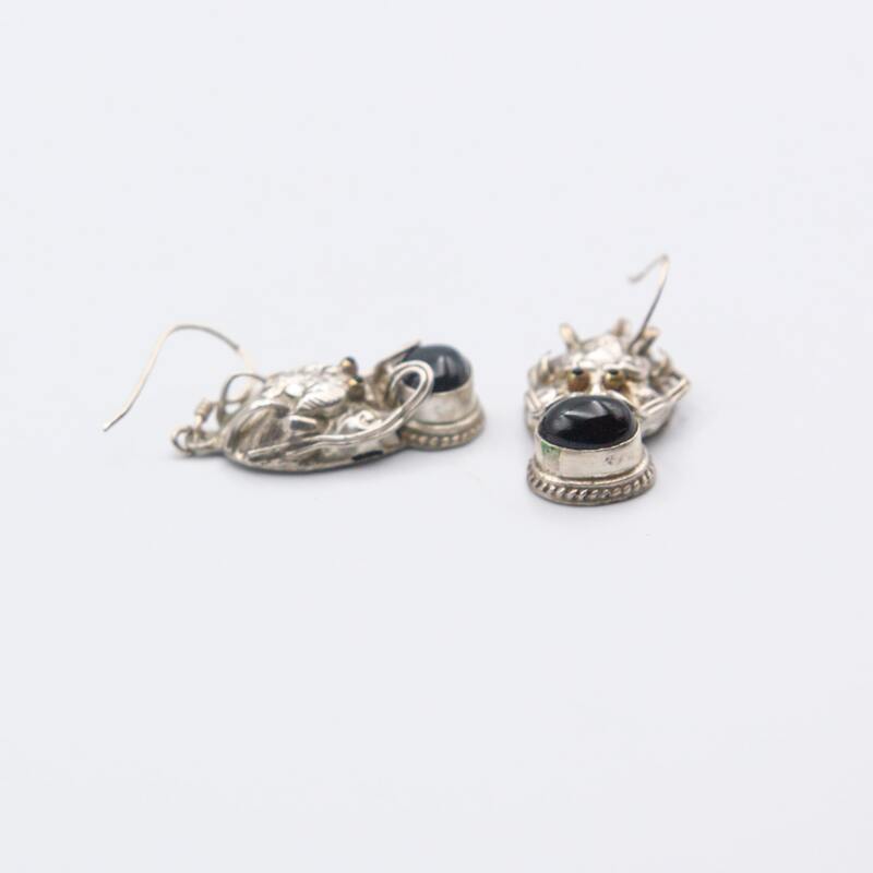 Exquisite 925 Silver Dragon Head Design Pair of Earrings for Women with Natural Onyx Crystal, Silver