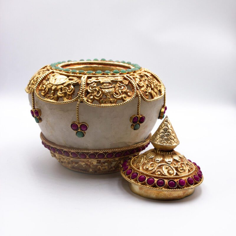 Antique Ornate Jewel Encrusted Decorator Container Crystal Filgree Bowl with Lid, Gold & Silver Plated Inlay, Crystal Quartz, Rubies, Emeralds, Large, Multicolour