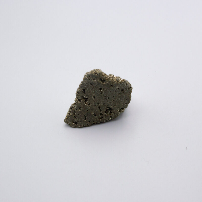 Natural Pyrite Crystal Healing Stone, Multicolour