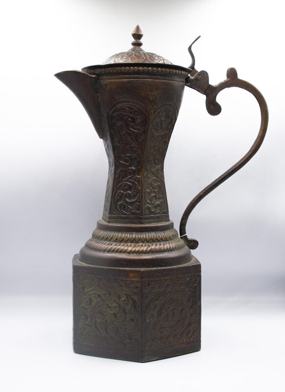 Exquisite Antique Middle Eastern Arabic Dallah Coffee Tea Pot, Copper