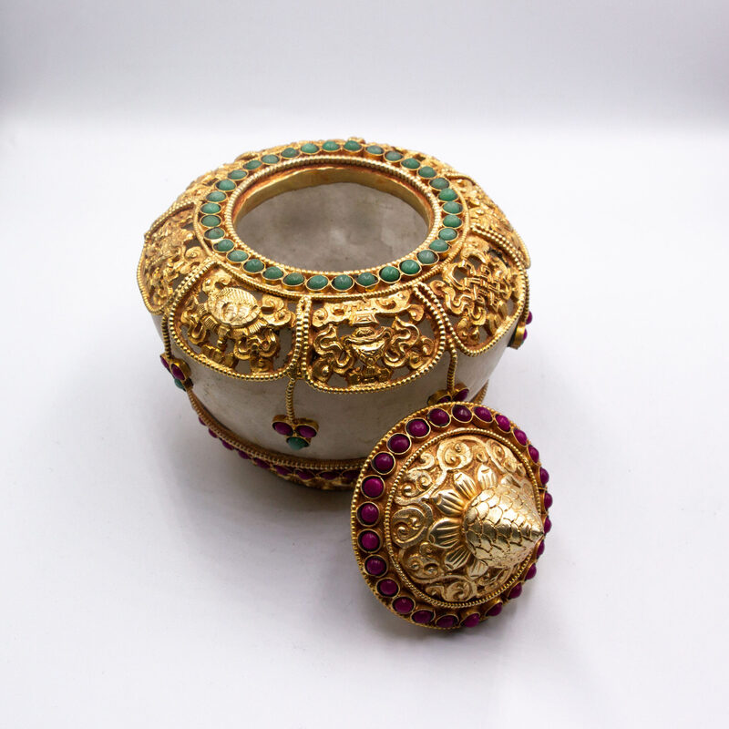 Antique Ornate Jewel Encrusted Decorator Container Crystal Filgree Bowl with Lid, Gold & Silver Plated Inlay, Crystal Quartz, Rubies, Emeralds, Large, Multicolour