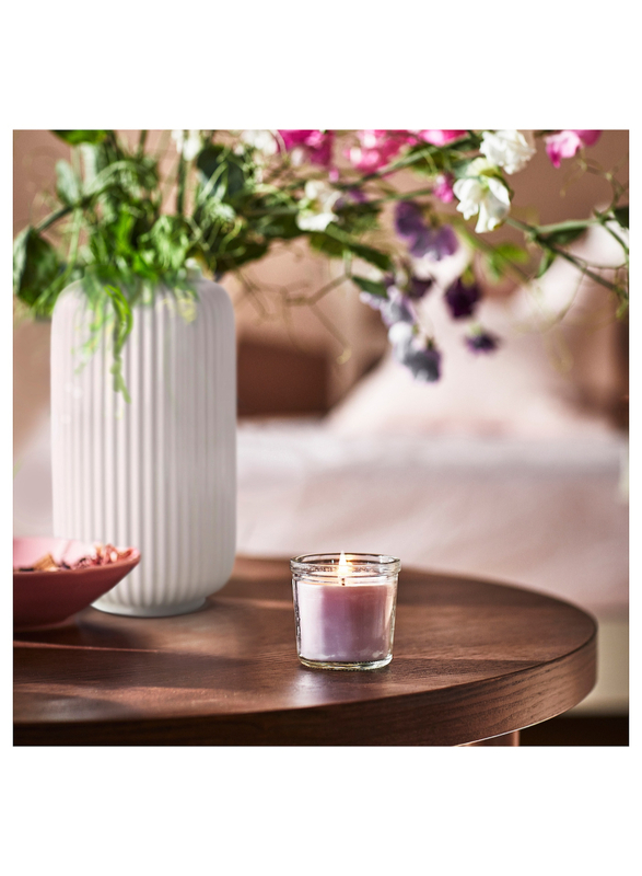 Scented candle in glass, Sweet pea/purple, 20 hr