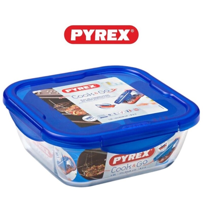 

Pyrex Cook&Go 0.8L Square Storage Dish with Blue Lid - Airtight, Versatile, Freezer-to-Oven Solution