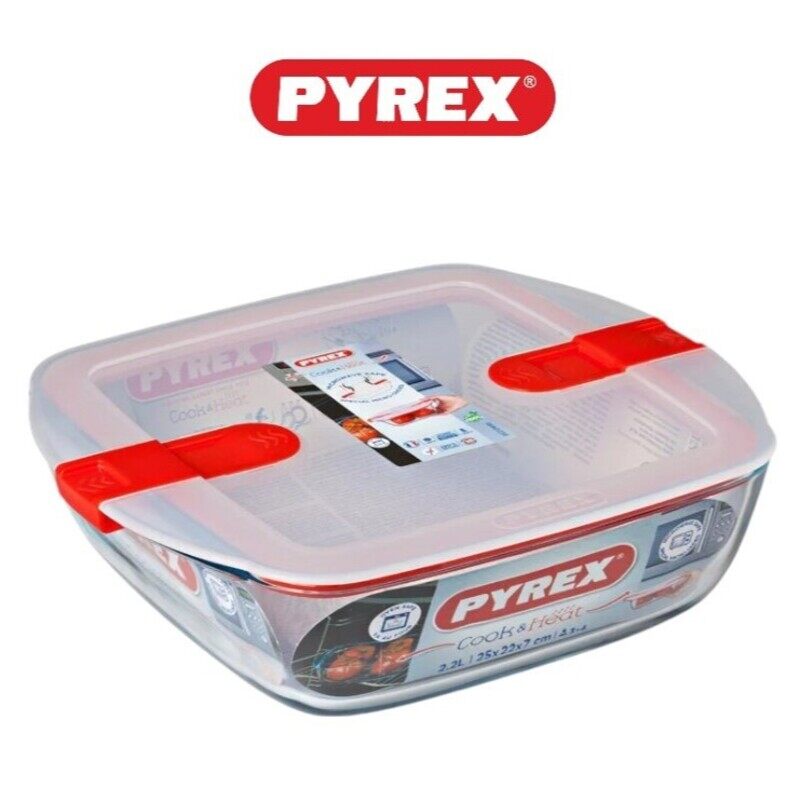 

Pyrex Cook&Heat Squared Borosilicate Glass Roaster with Airtight Lid, 14x12cm - Oven, Freezer, Microwave Safe