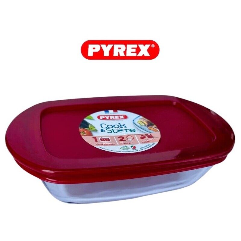 

Pyrex Cook&Store 0.4L Rectangular Roaster with Red Lid - Airtight, Versatile Cooking and Storing