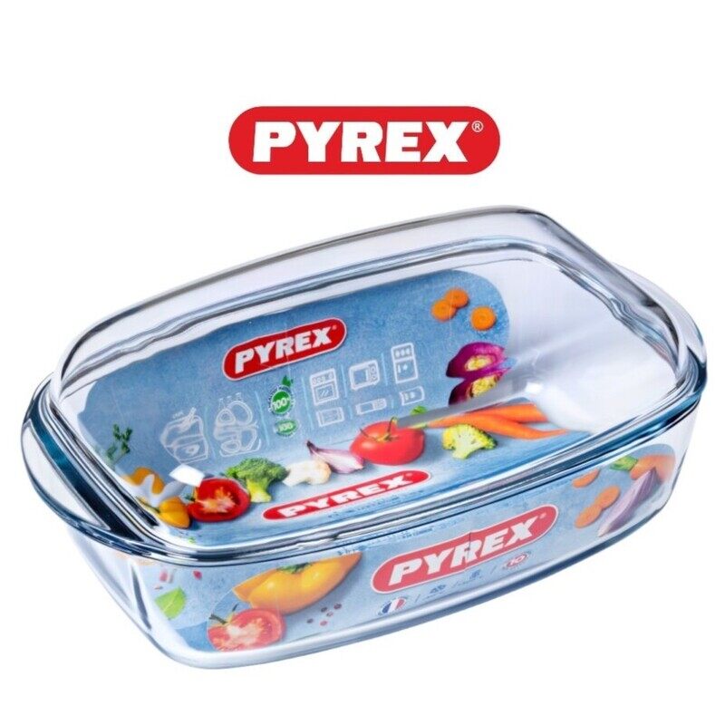 

Pyrex Essential 4.6L Rectangular Casserole - Versatile Borosilicate Glass Dish for Baking, Roasting, and Serving