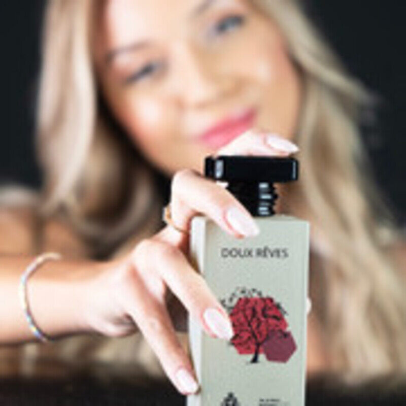 

MF Luxury Perfumes DOUX REVES