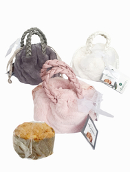 Flamigni - Mini Panettone Sweet Bread Sugar Iced Italian Quality Luxury in Cute Fur Hand Bag White - 100gr