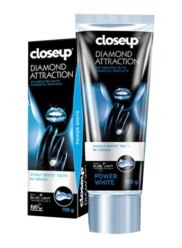 

Closeup Diamond Attraction Toothpaste, 100gm