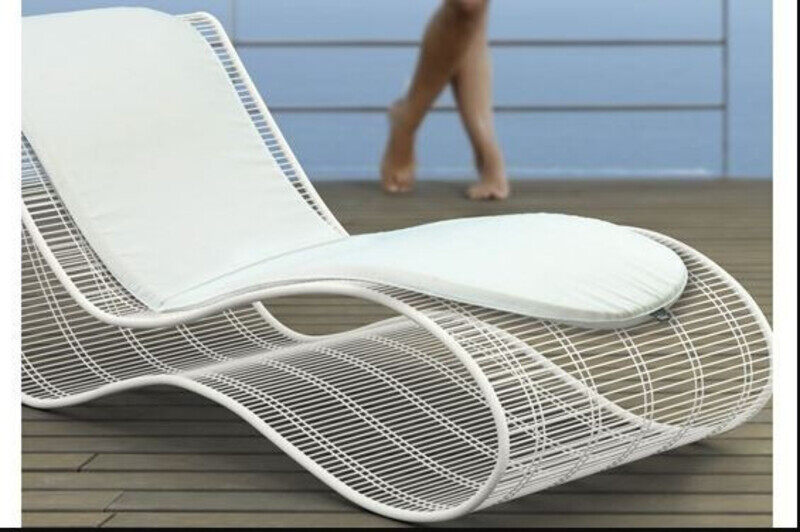 

Exoticchair ITALIAN SUN BED WHITE WITH CUSHION