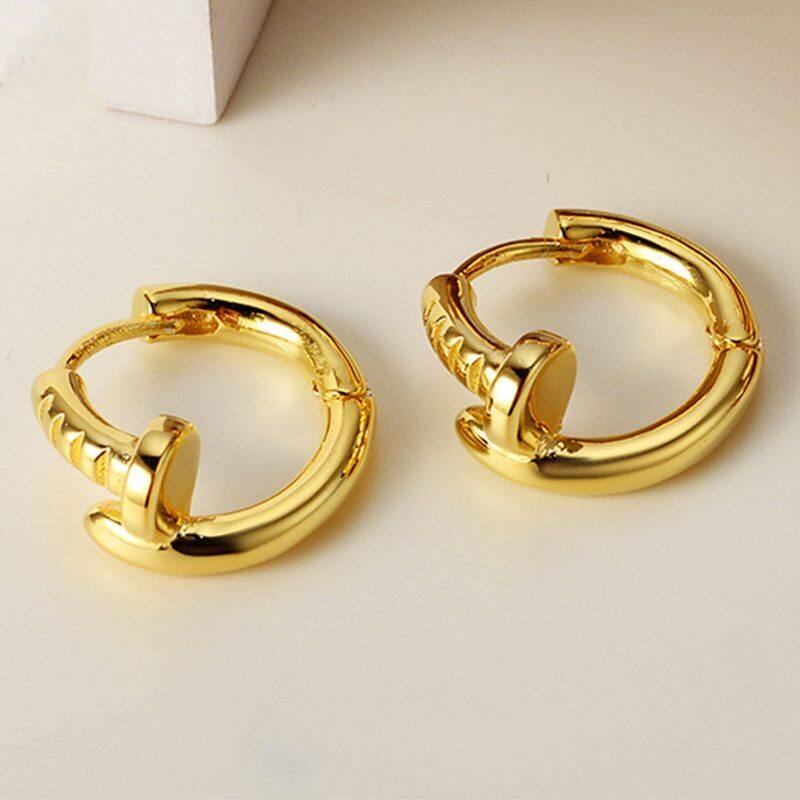 

Lussocollezioni Golden Nail Earrings for Everyday Chic