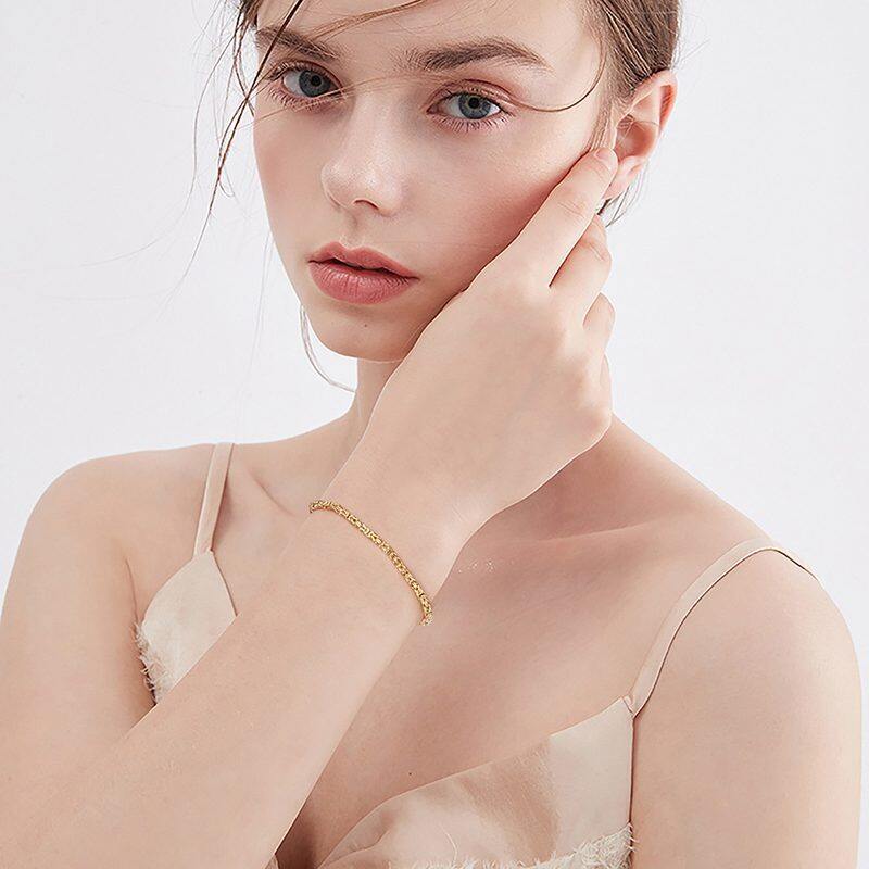 

lussocollezioni Chic Gold Byzantine Bracelet for Trendy Appeal