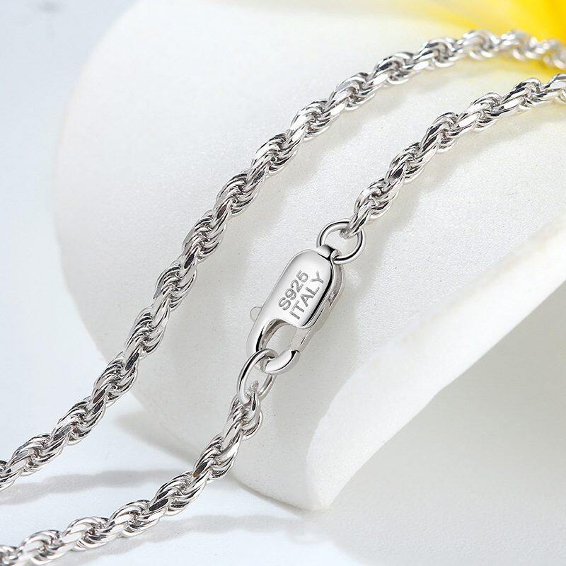

Lussocollezioni Elegant Harmony Chain, 22-inch