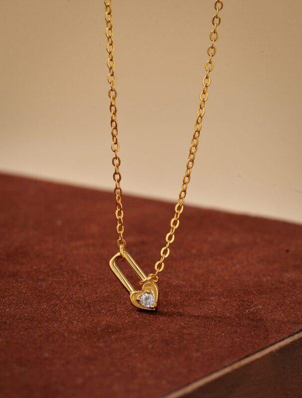 

Lussocollezioni Gold-Plated Heart Lock Necklace