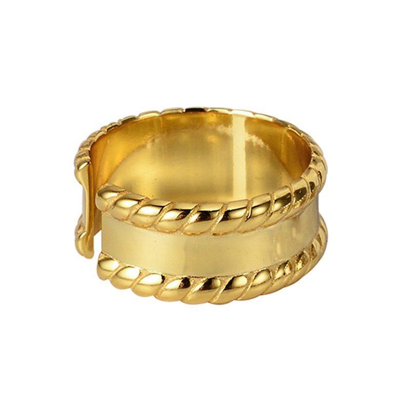 

lussocollezioni Gold Enamel Ring with Bold Sophistication