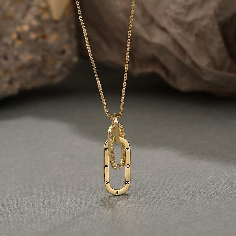 

Lussocollezioni Gold-Plated Loop Elegance Necklace