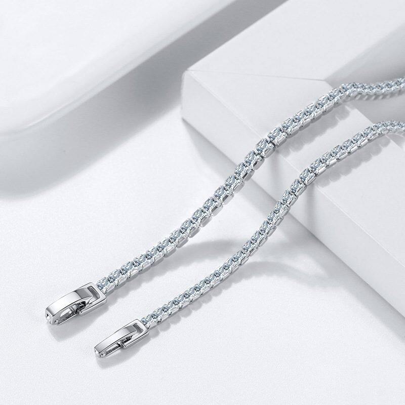 

lussocollezioni Elegant Princess Cut Tennis Bracelet for Refined Style