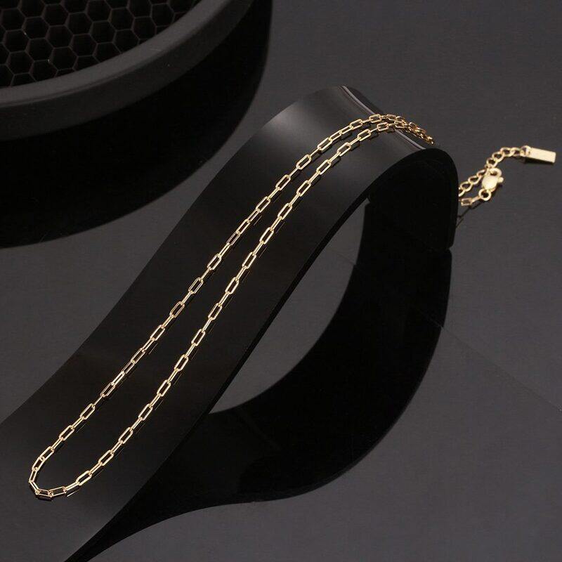 

Lussocollezioni Fashionable Light Chain for the Modern Look