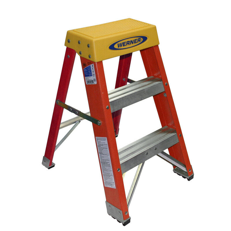 

Werner 2FT TYPE IA FIBERGLASS STEP STOOL 6202