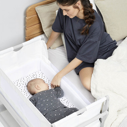 Snuz Pod 4 Baby Bedside Crib Safety Tested Breathable Mattress & Dual View Mesh Windows, 100 x 95 x 49cm, Haze Grey