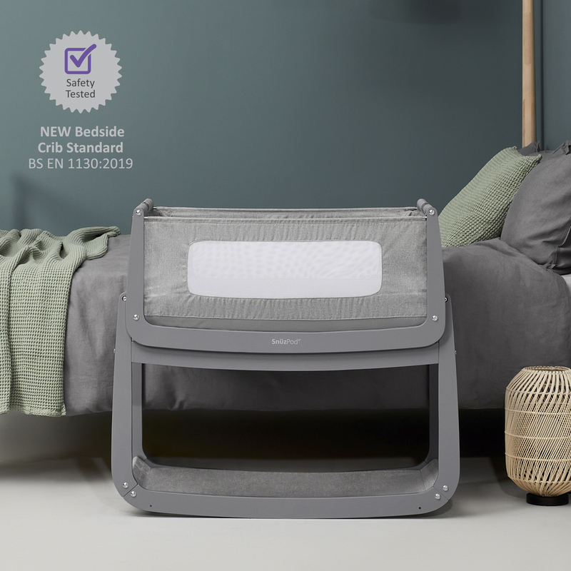 Snuz Pod 4 Baby Bedside Crib Safety Tested Breathable Mattress & Dual View Mesh Windows, 100 x 95 x 49cm, Urban