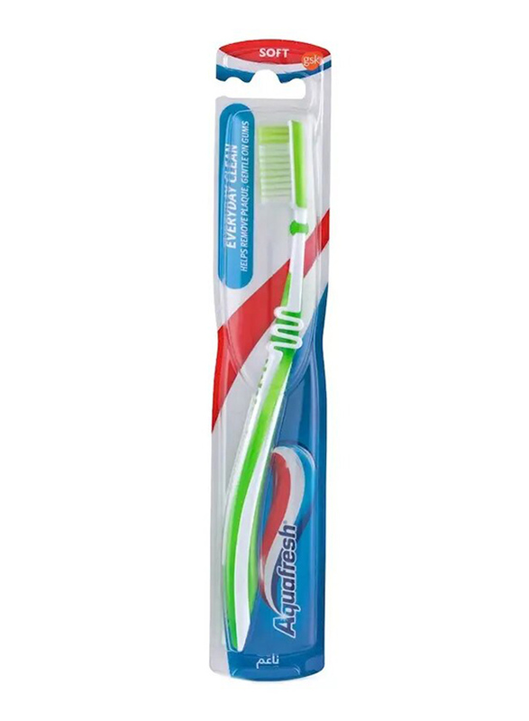 Aquafresh Everyday Clean Toothbrush, Soft, 1-Piece