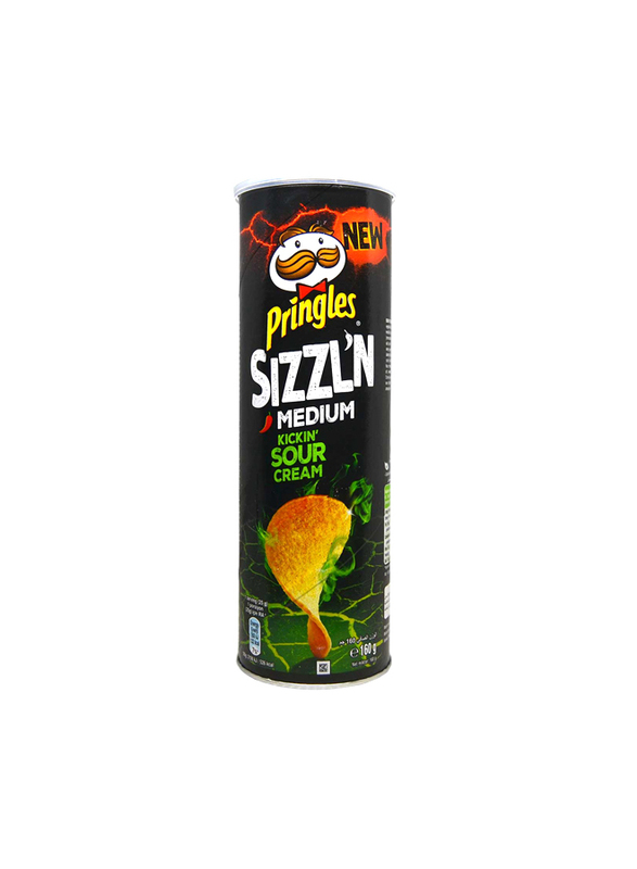 Pringles Sizzl'n Medium Kickin Sour Cream Potato Chips, 160g
