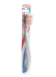 Aquafresh Intense Clean Toothbrush, Soft