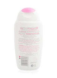 Femfresh Triple Action Soothing Wash - 250ml